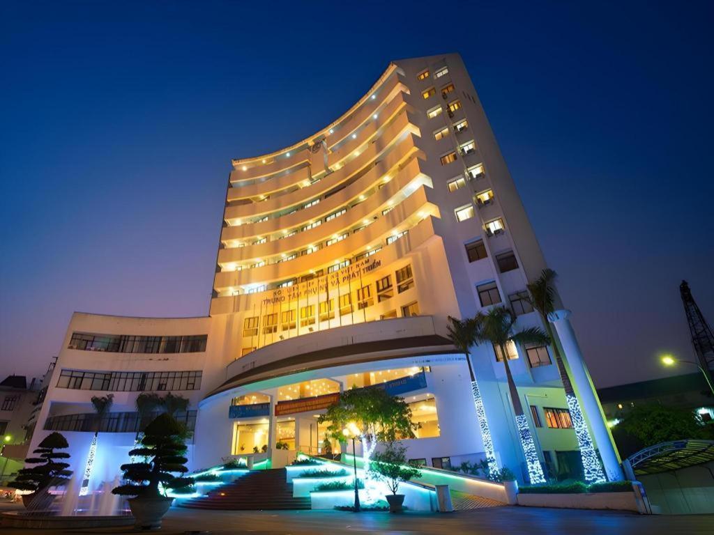 Cwd Hotel Hanoi Exterior foto