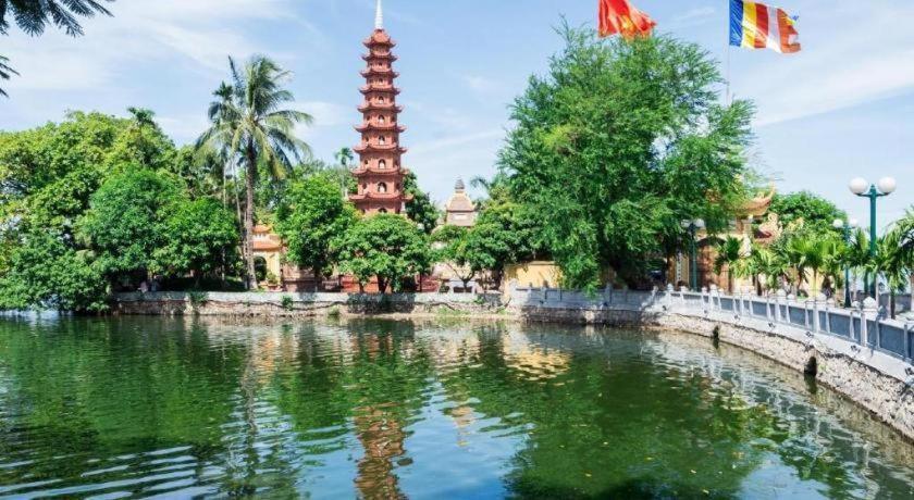 Cwd Hotel Hanoi Exterior foto