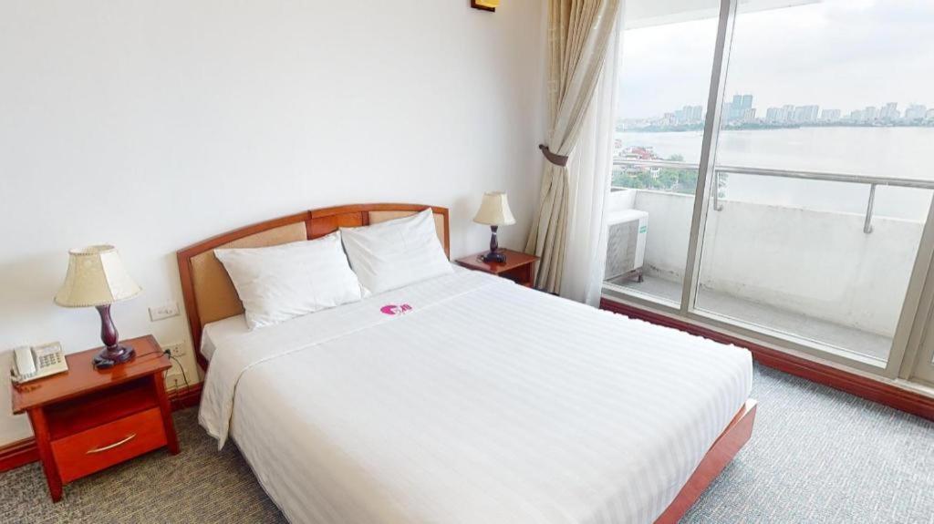 Cwd Hotel Hanoi Exterior foto