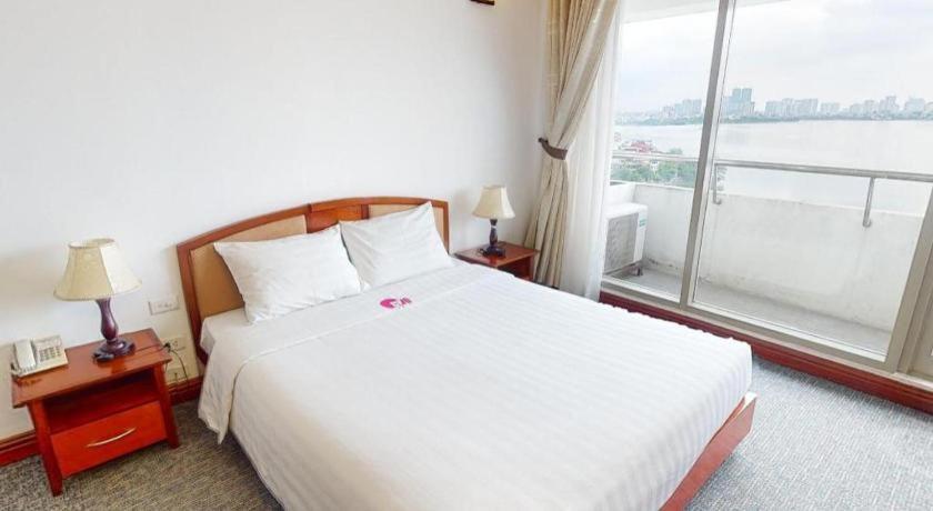 Cwd Hotel Hanoi Exterior foto